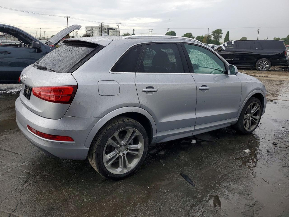 Audi Q3 2016 — Copart