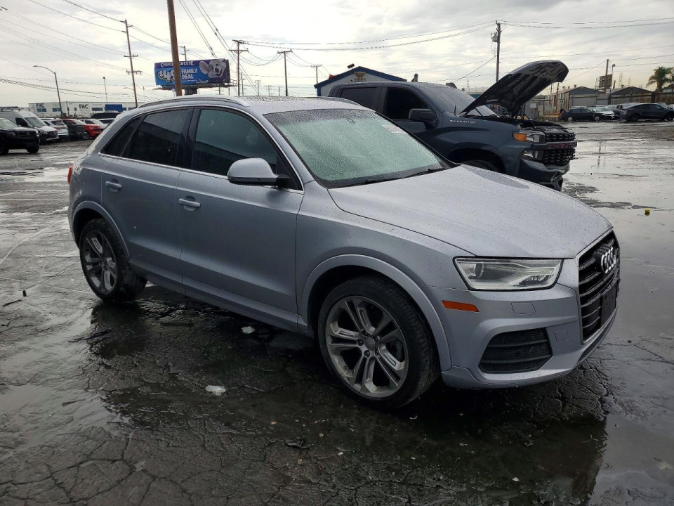 Audi Q3 2016 — Copart