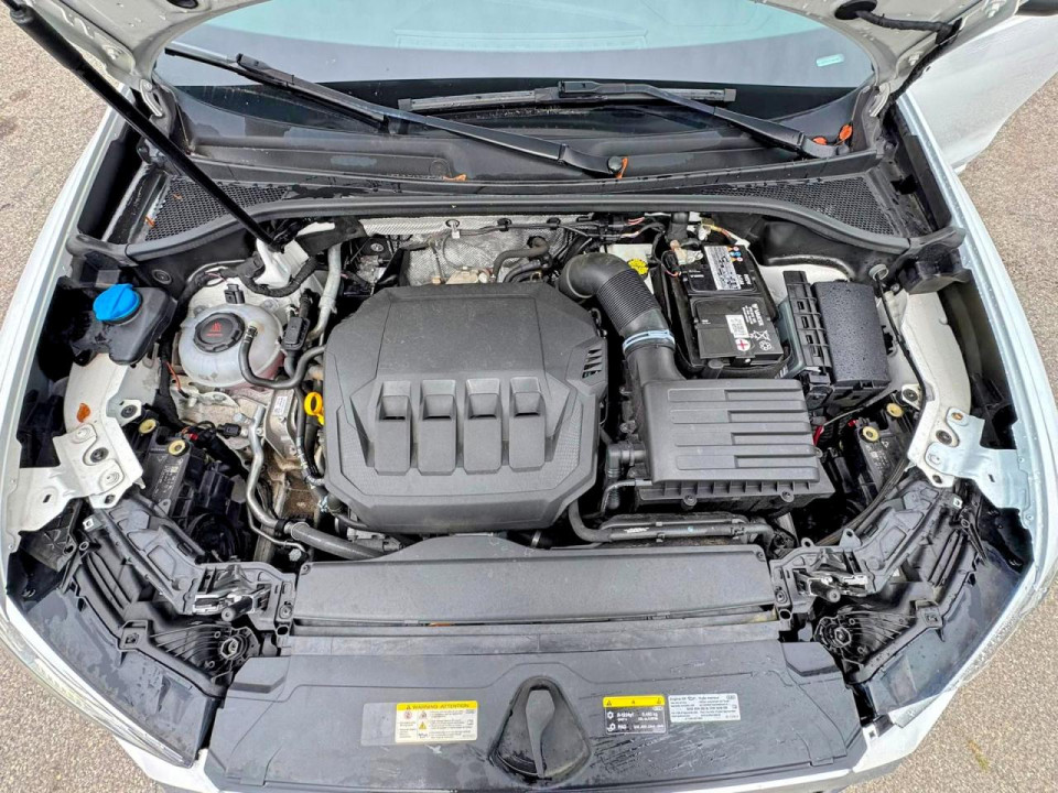 Audi Q3 2023 — Copart