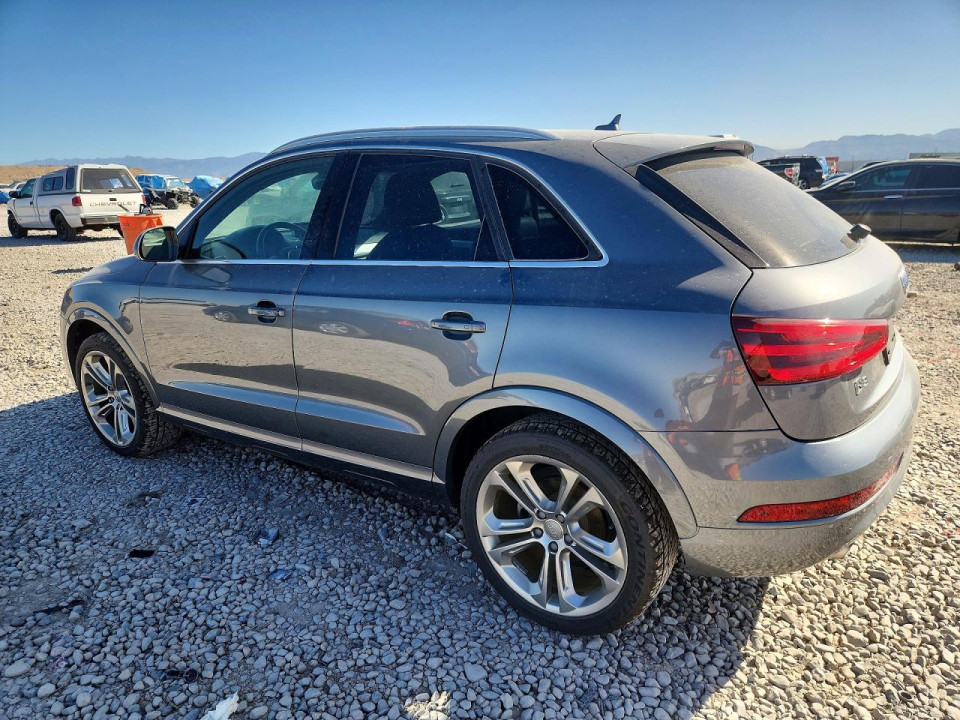 Audi Q3 2015 — Copart