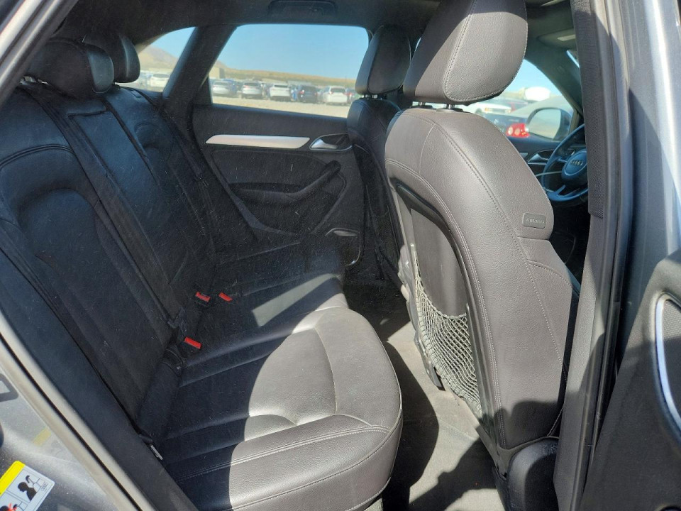 Audi Q3 2015 — Copart