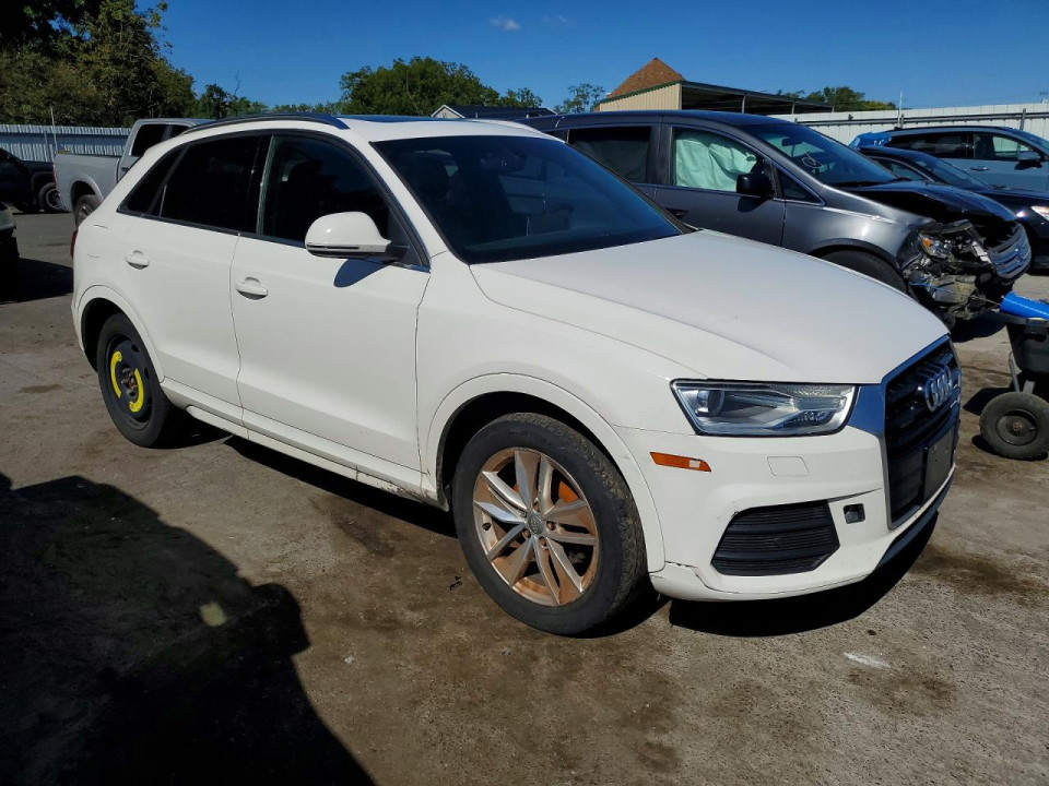 Audi Q3 2016 — Copart