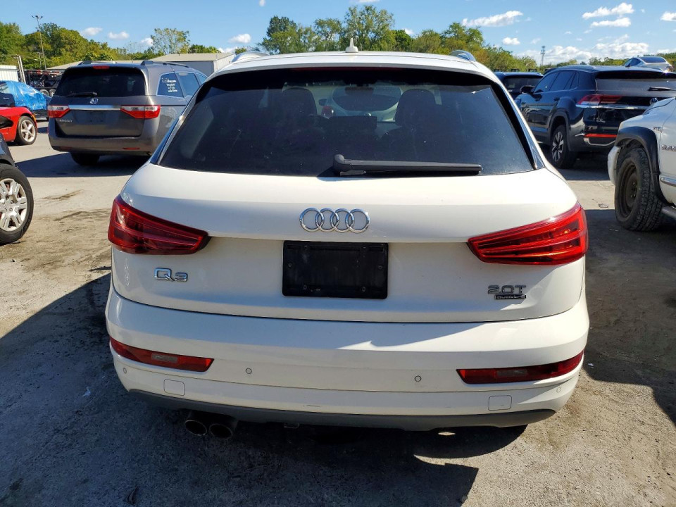 Audi Q3 2016 — Copart