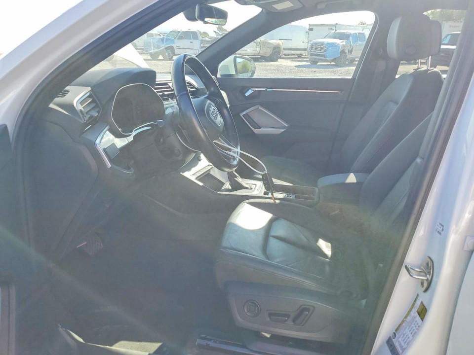 Audi Q3 2022 — Copart