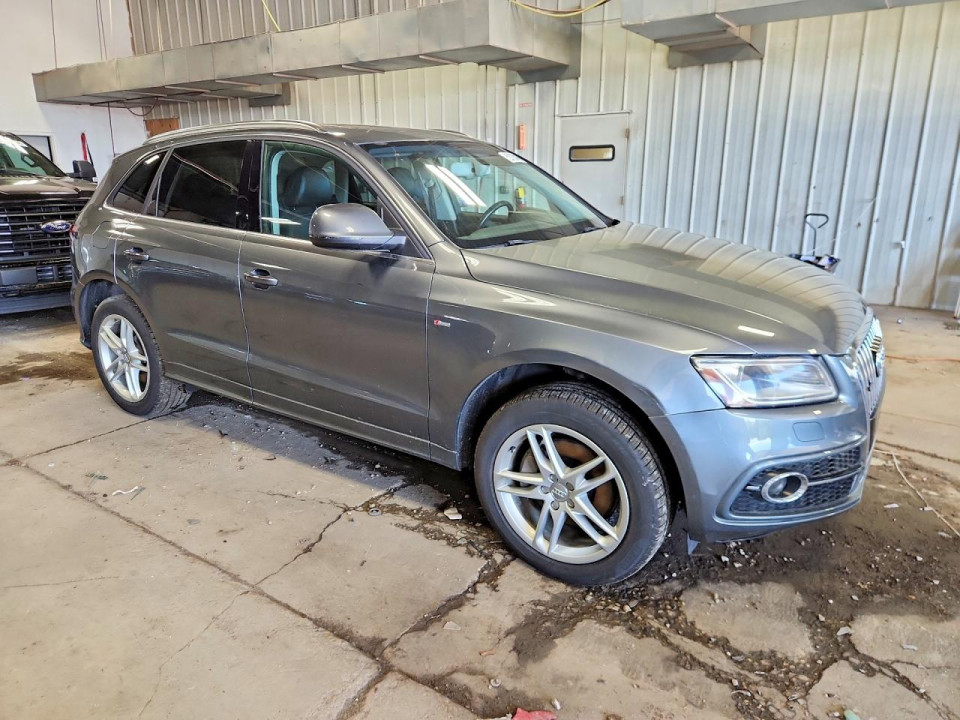 Audi Q5 2015 — Copart
