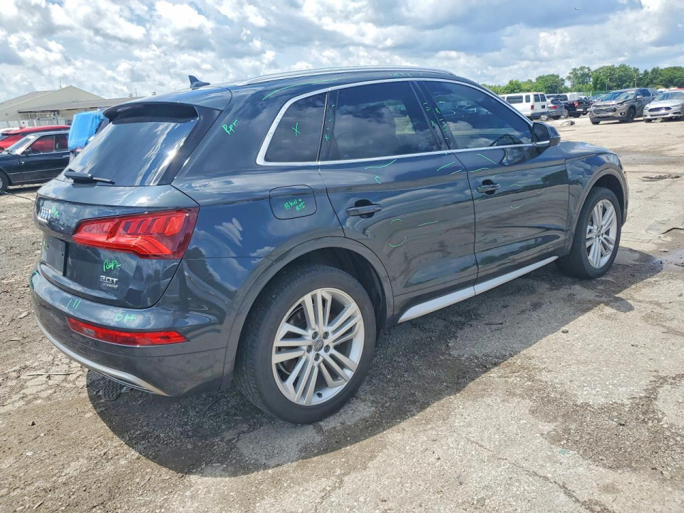 Audi Q5 2018 — Copart
