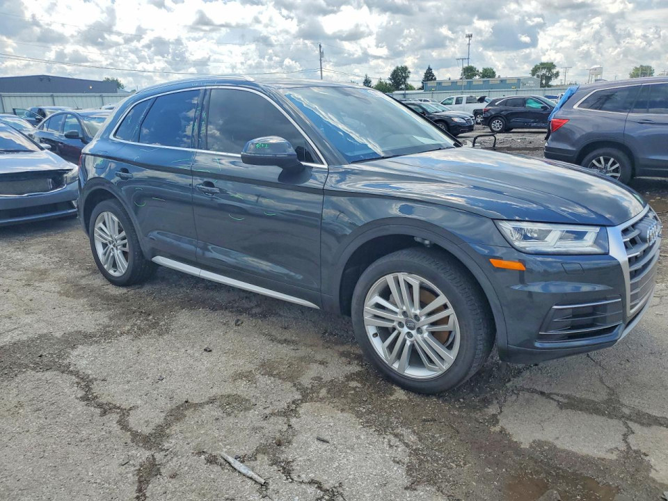 Audi Q5 2018 — Copart