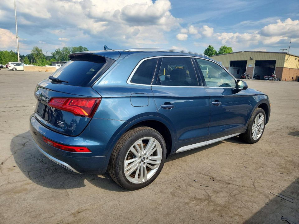 Audi Q5 2018 — Copart