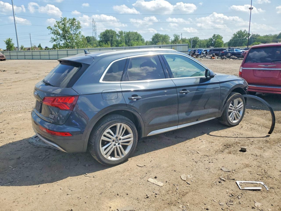 Audi Q5 2018 — Copart