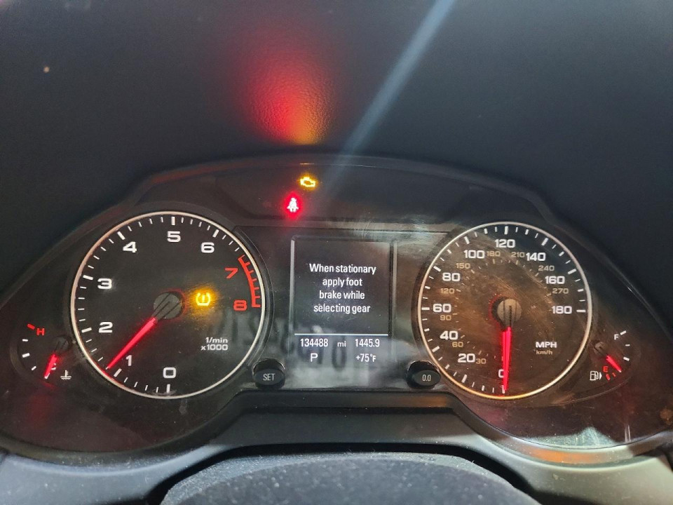 Audi Q5 2011 — Copart