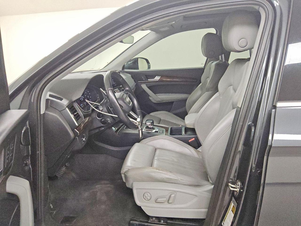 Audi Q5 2018 — Copart