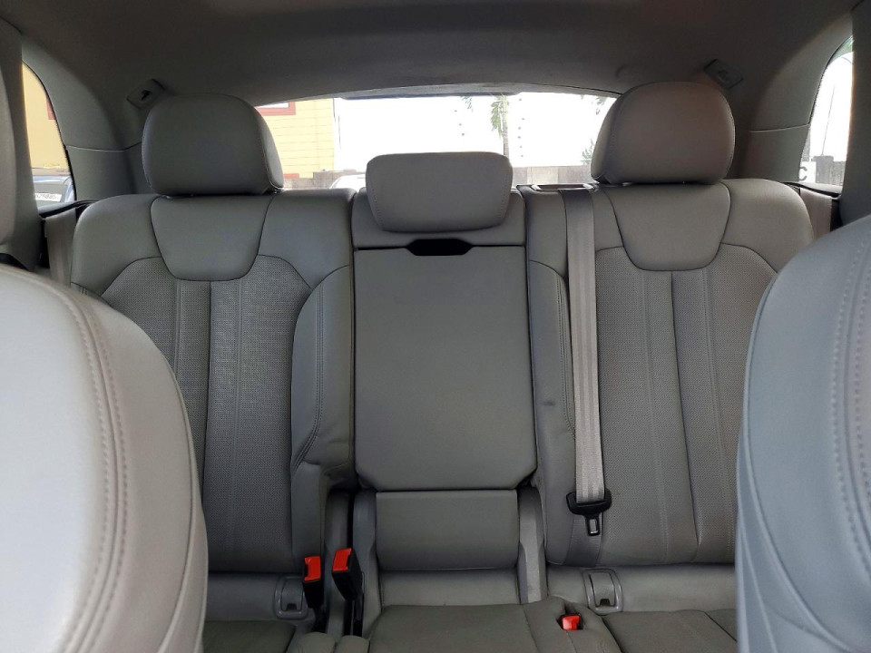 Audi Q5 2018 — Copart