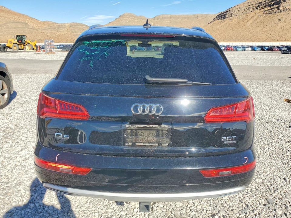 Audi Q5 2018 — Copart