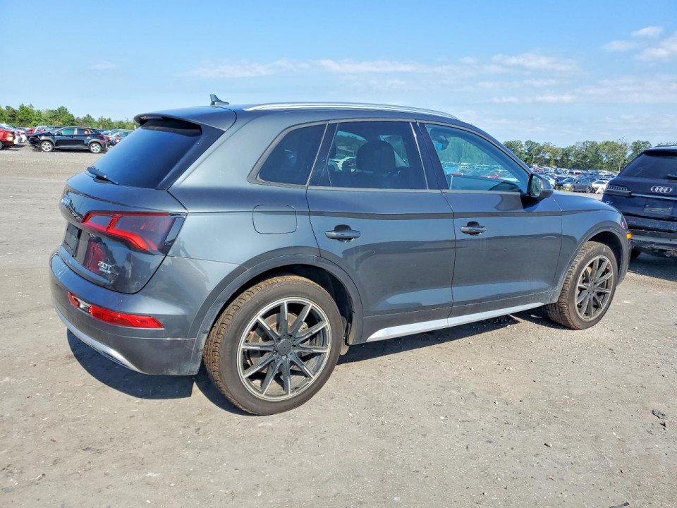 Audi Q5 2018 — Copart