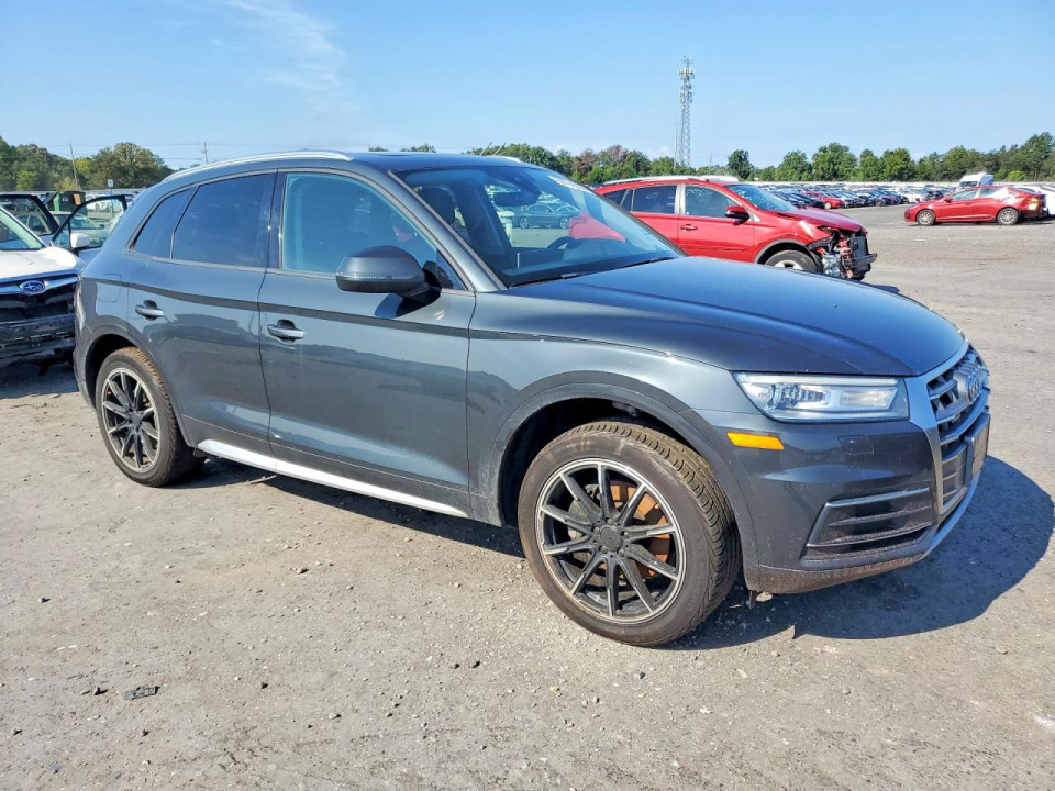Audi Q5 2018 — Copart