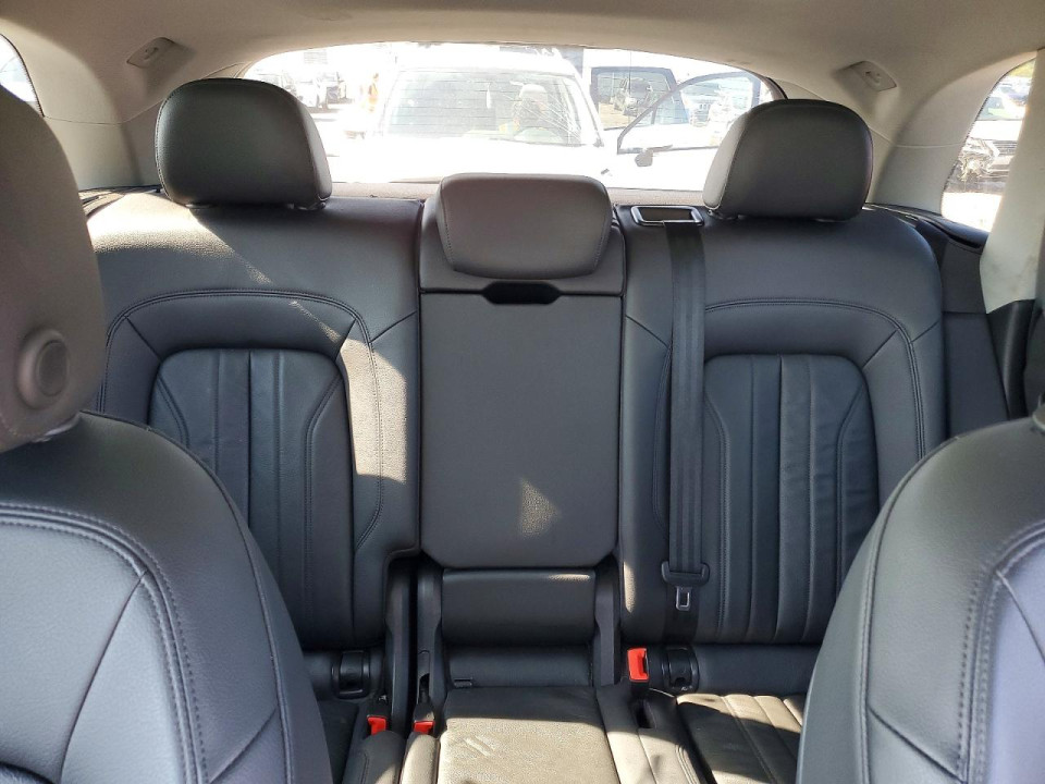 Audi Q5 2018 — Copart