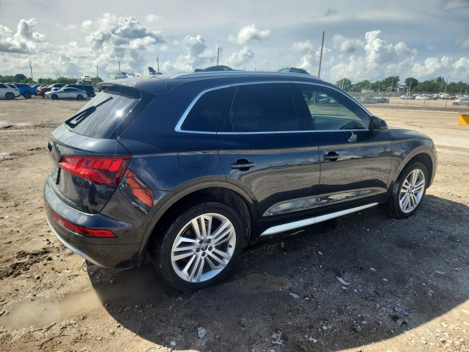 Audi Q5 2018 — Copart