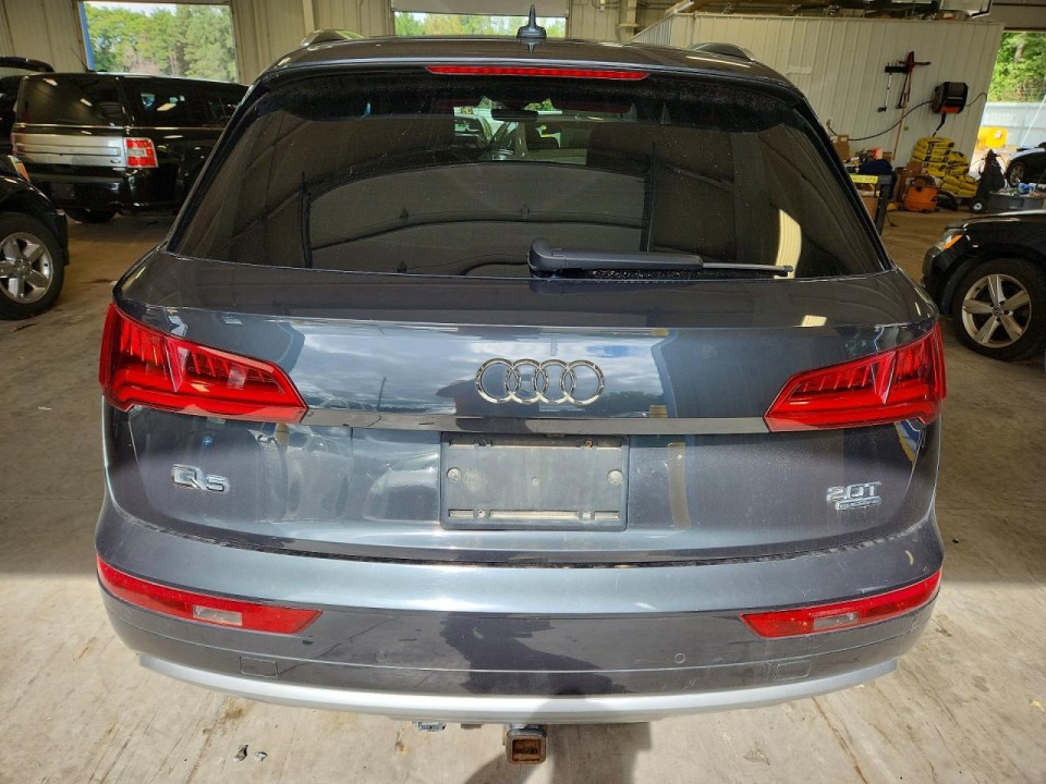 Audi Q5 2018 — Copart