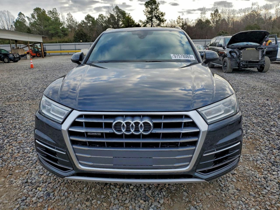 Audi Q5 2019 — Copart