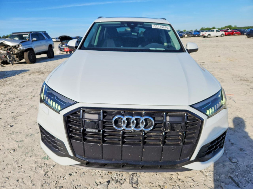 Audi Q7 2024 — Copart