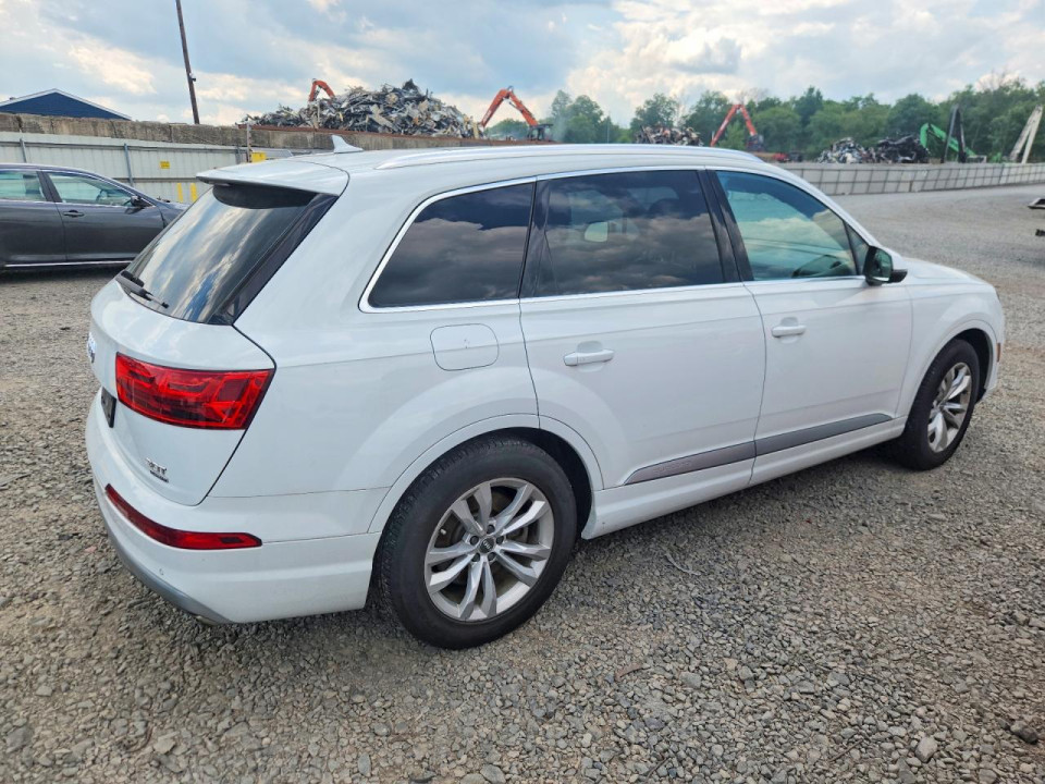 Audi Q7 2017 — Copart