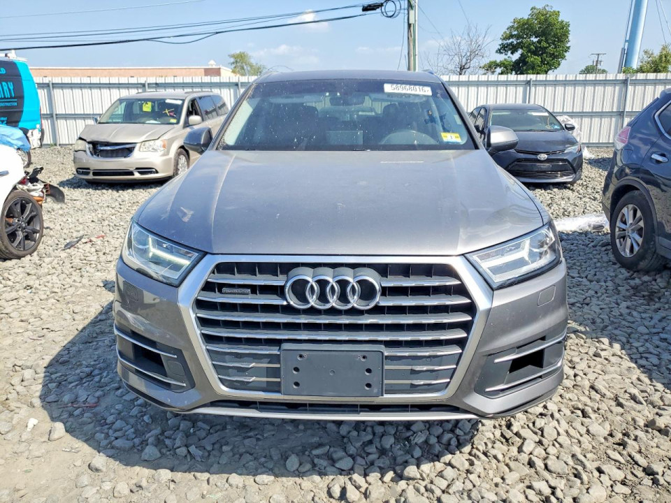 Audi Q7 2017 — Copart
