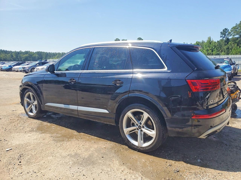 Audi Q7 2019 — Copart