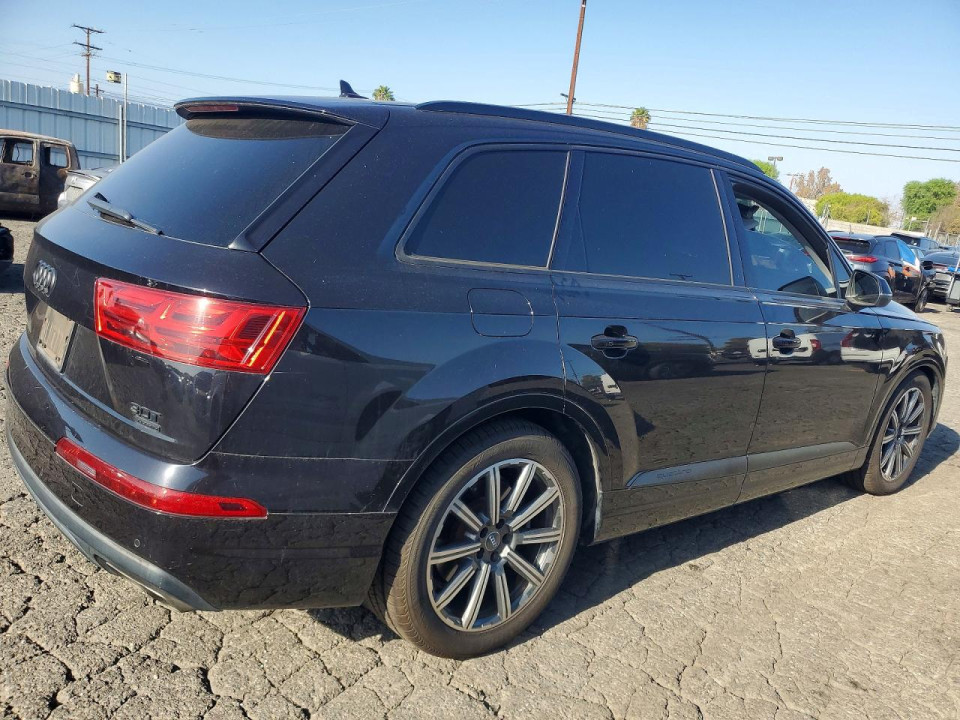 Audi Q7 2017 — Copart
