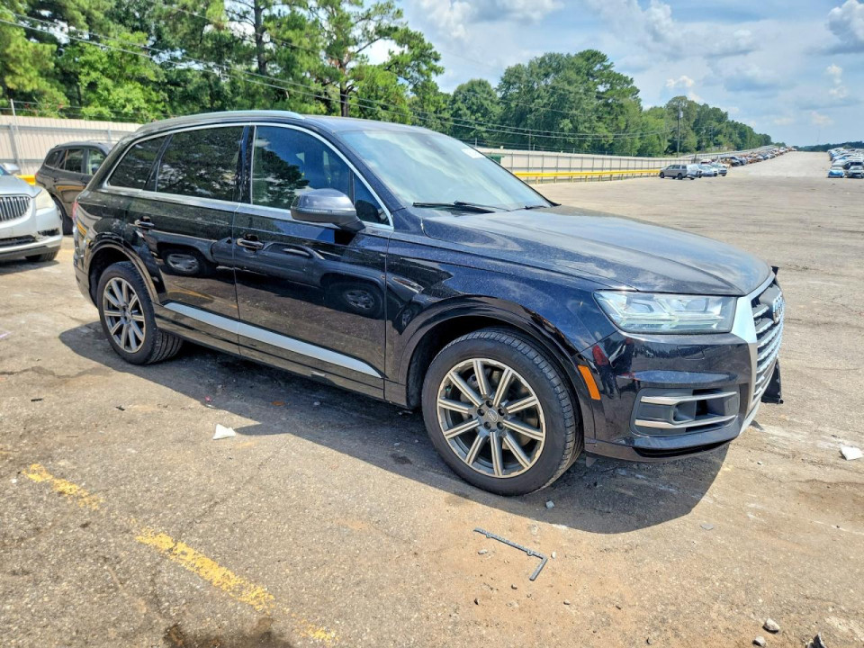 Audi Q7 2017 — Copart