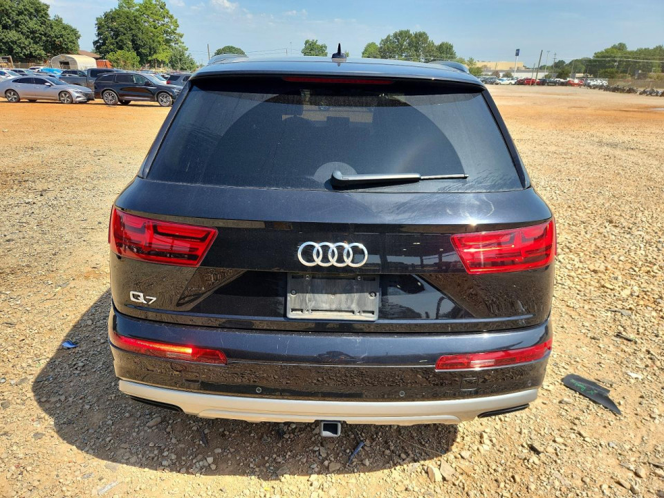 Audi Q7 2019 — Copart