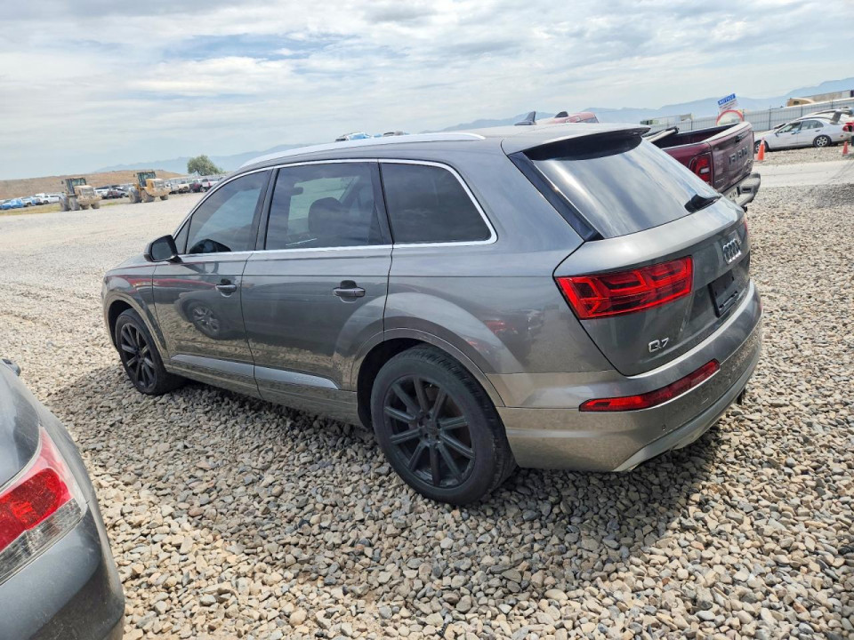 Audi Q7 2017 — Copart