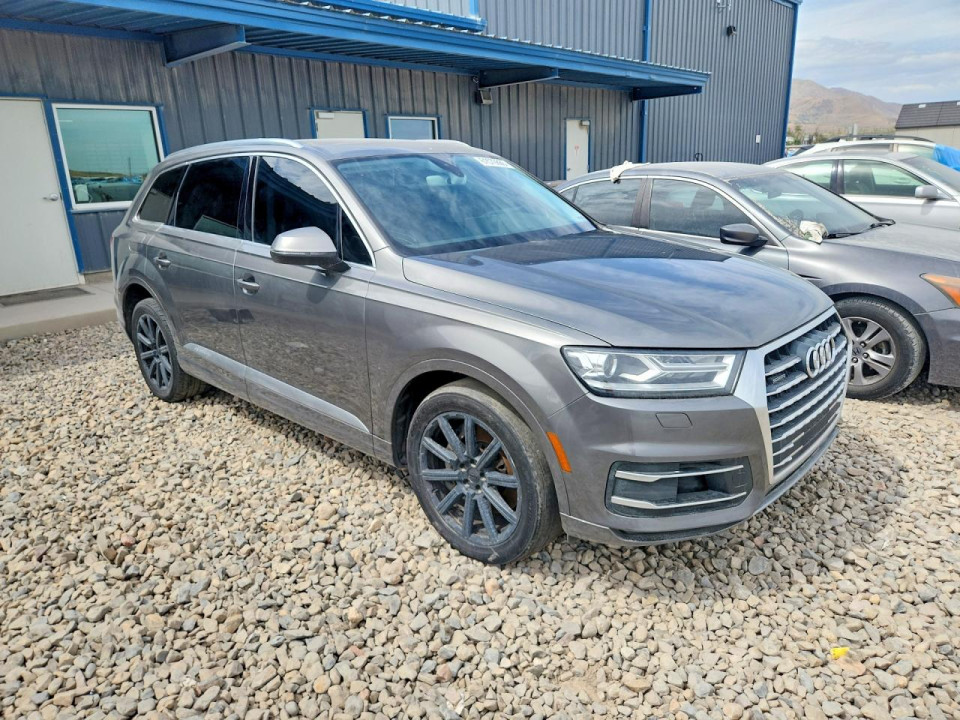 Audi Q7 2017 — Copart