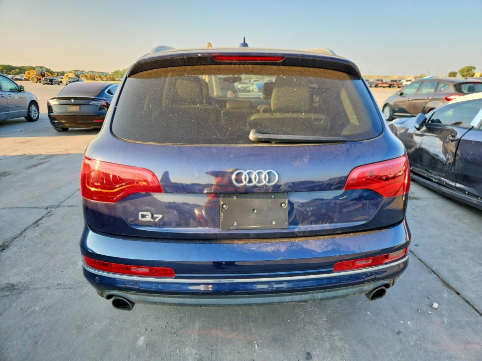 Audi Q7 2013 — Copart