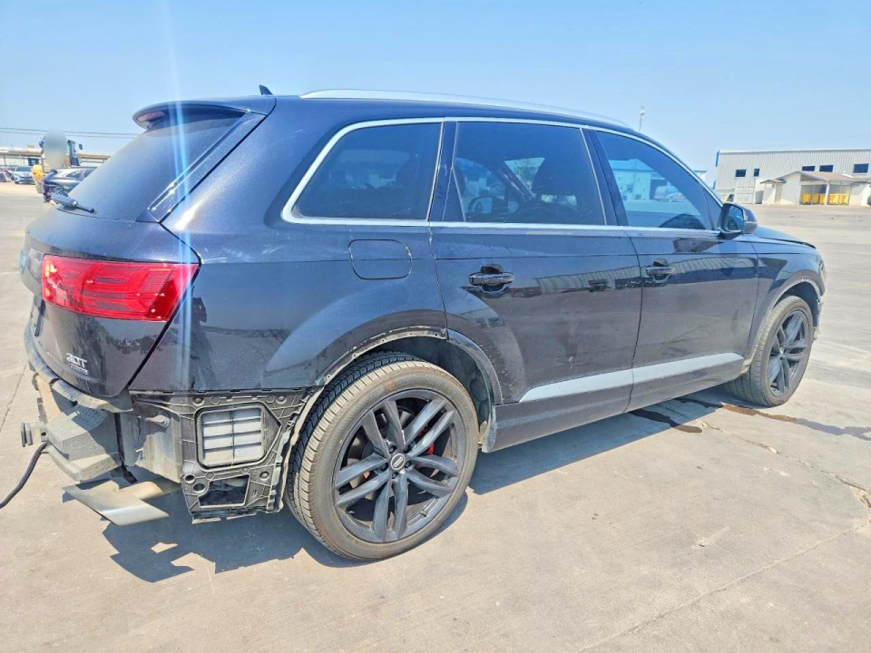 Audi Q7 2017 — Copart