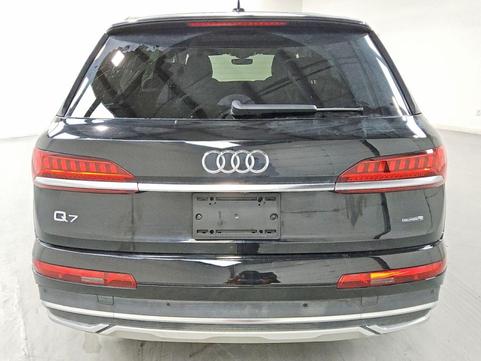 Audi Q7 2021 — Copart
