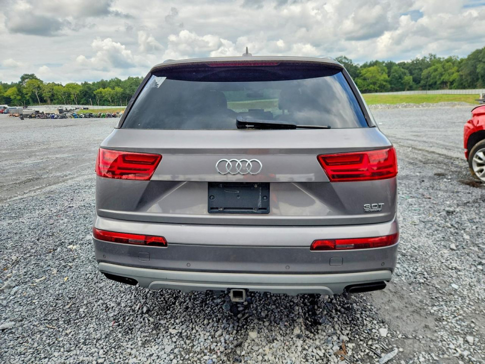 Audi Q7 2017 — Copart