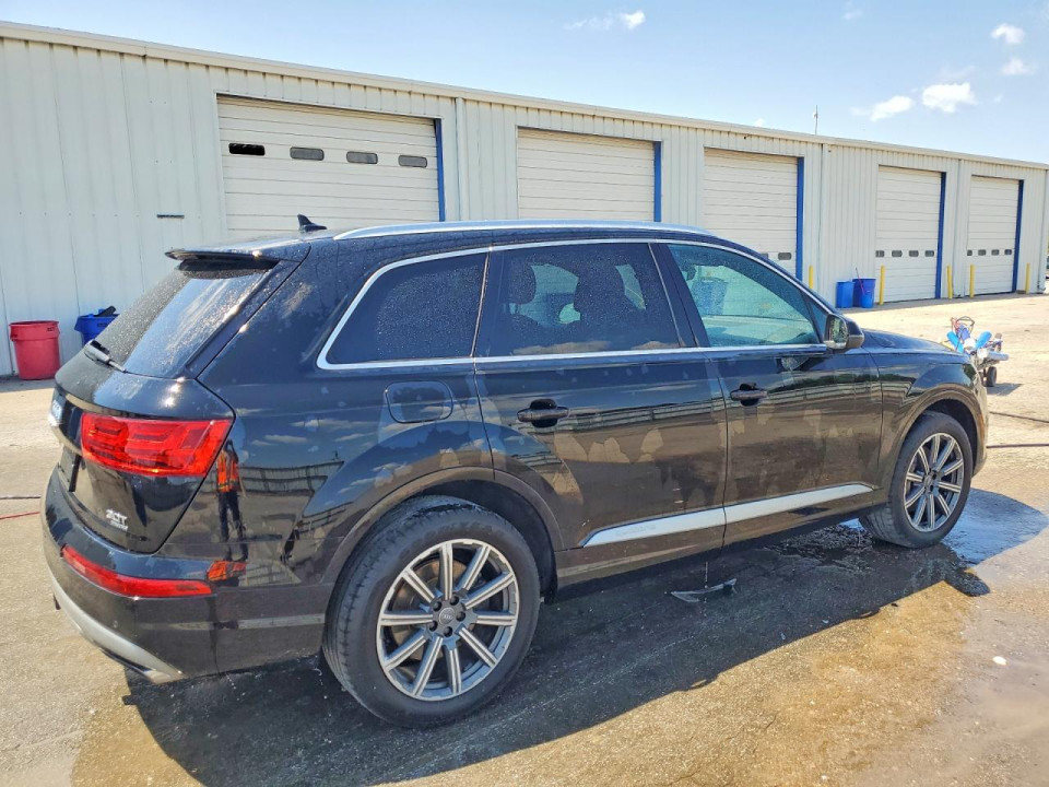 Audi Q7 2018 — Copart