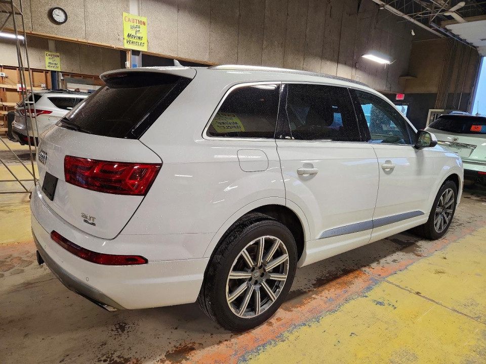 Audi Q7 2018 — Copart
