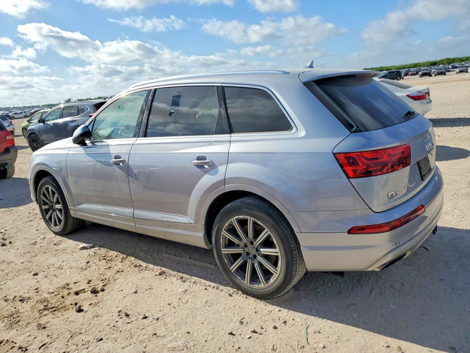 Audi Q7 2017 — Copart