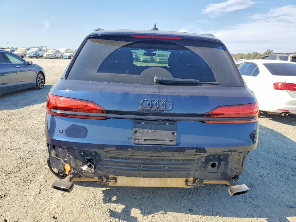 Audi Q7 2025 — Copart