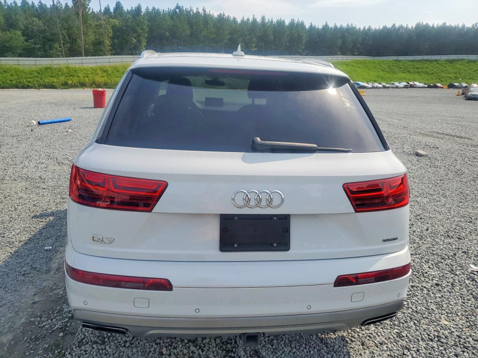 Audi Q7 2018 — Copart