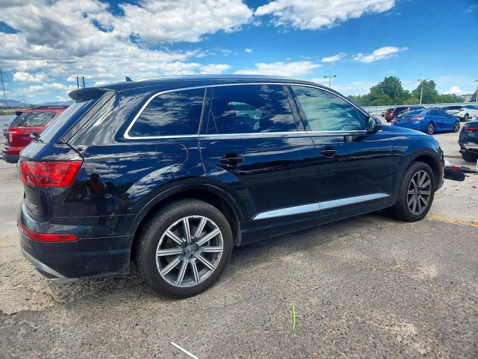 Audi Q7 2017 — Copart