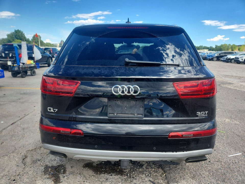 Audi Q7 2017 — Copart