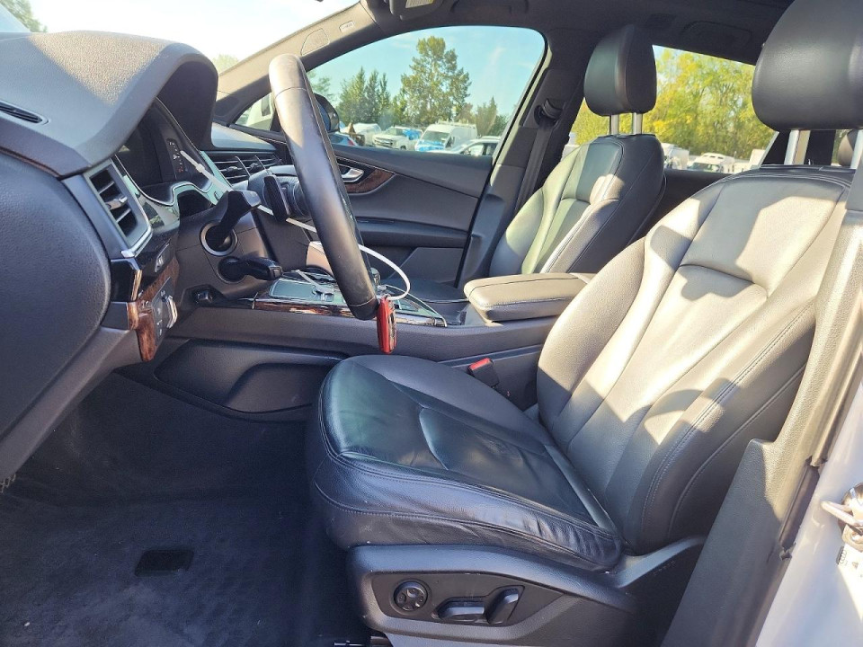 Audi Q7 2017 — Copart