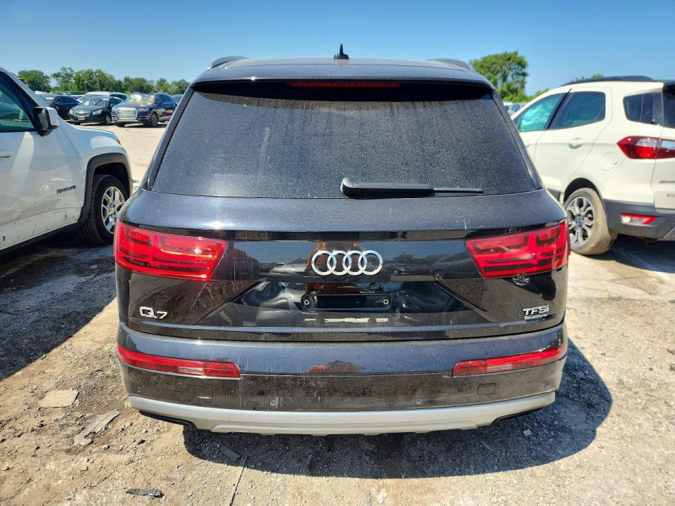 Audi Q7 2017 — Copart