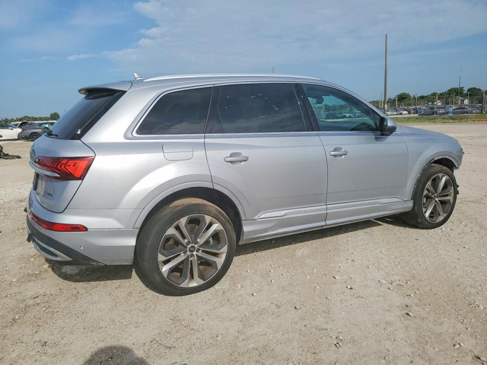 Audi Q7 2022 — Copart