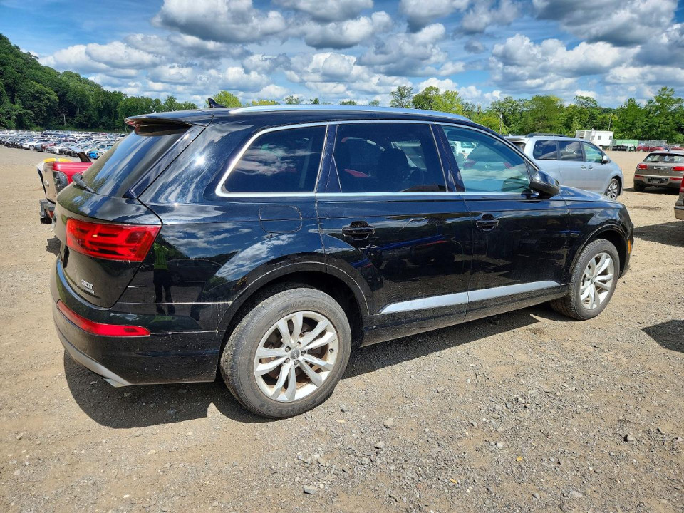 Audi Q7 2017 — Copart