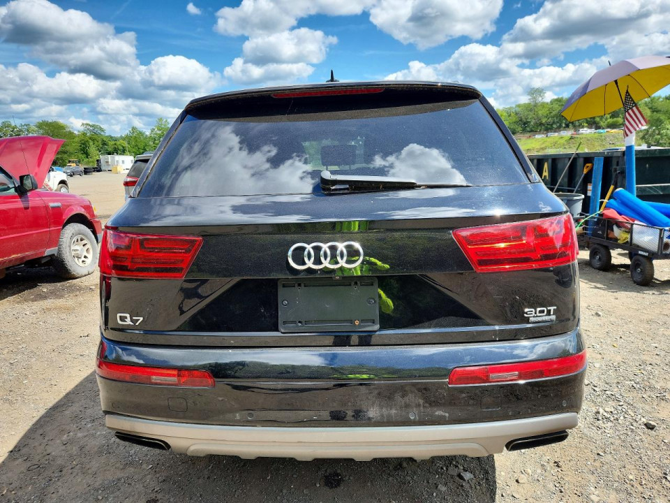 Audi Q7 2017 — Copart