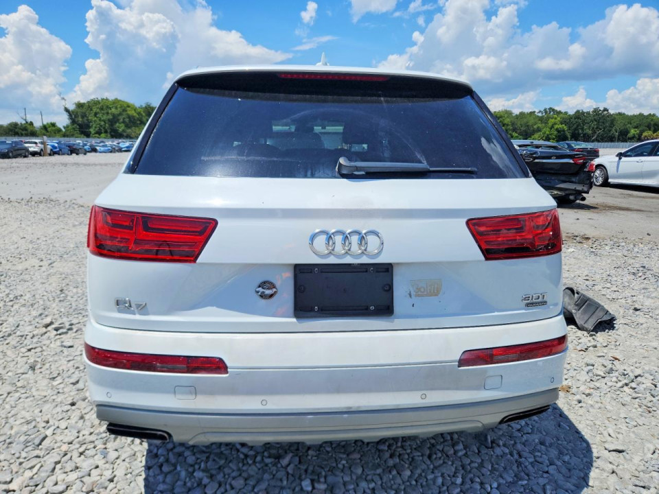 Audi Q7 2018 — Copart