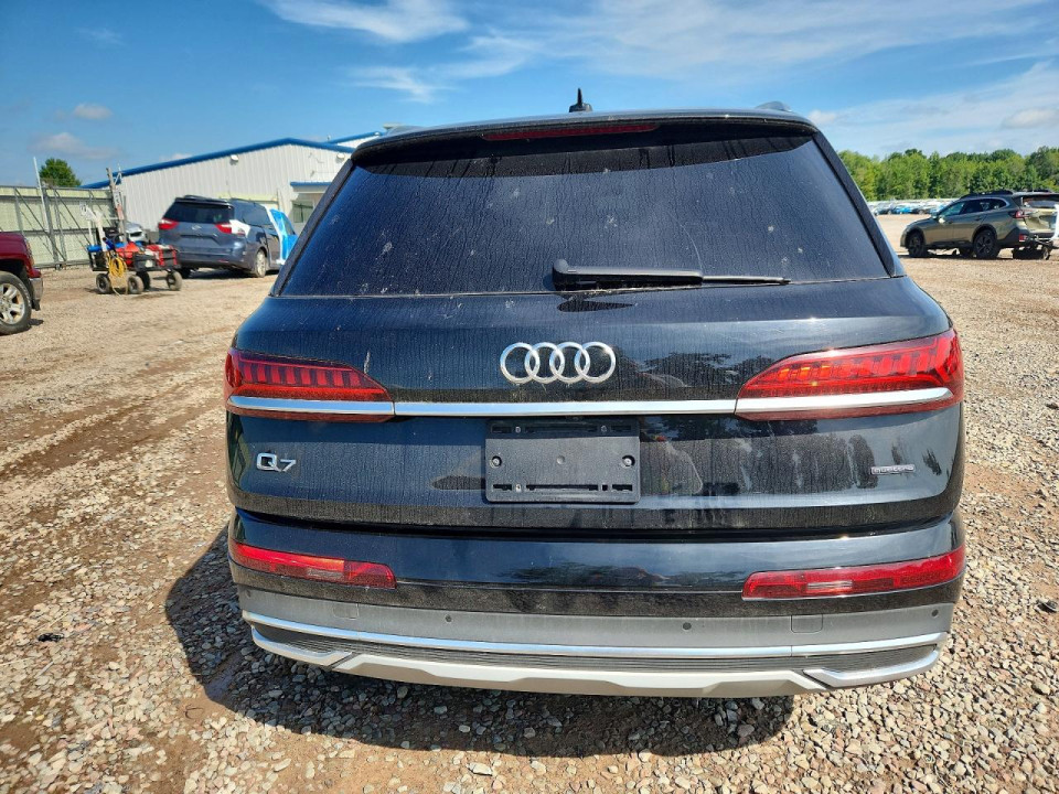 Audi Q7 2021 — Copart